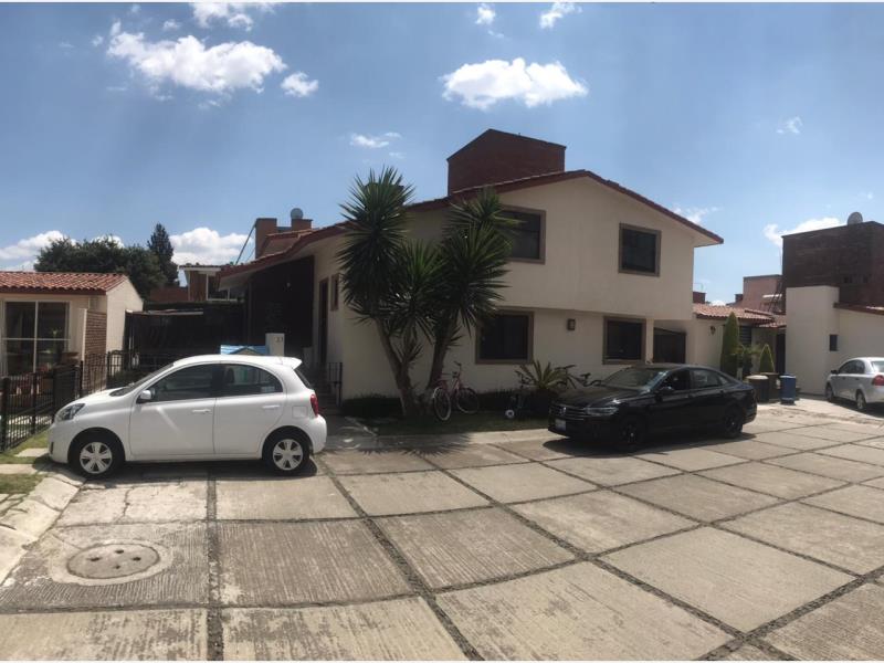Casa en venta en Santa Cruz, Metepec — foto 1 de 19
