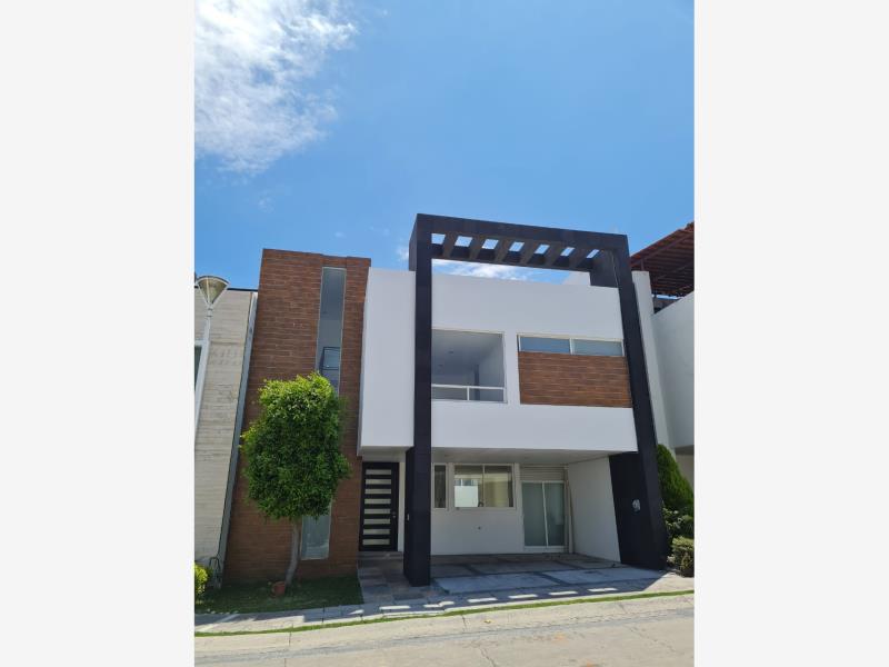 Casa en venta en Lomas de Angelópolis, San Andrés Cholula — foto 1 de 18