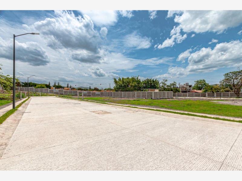 Terreno en venta en Jose G Parres, Jiutepec — foto 1 de 25