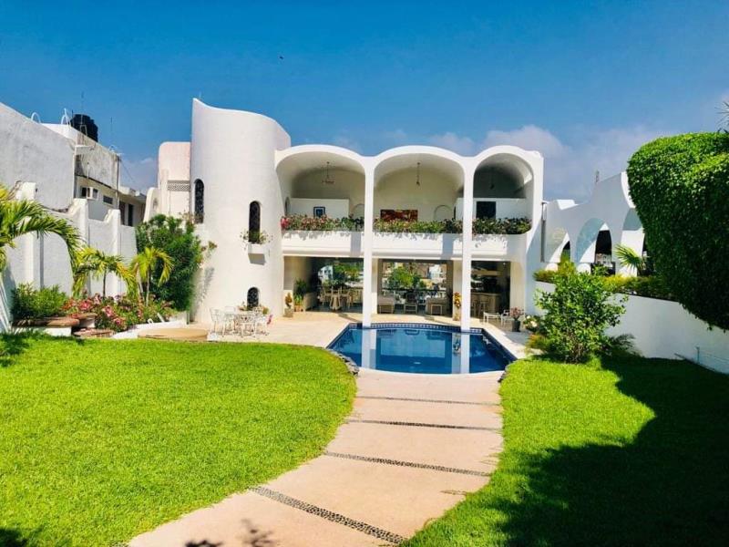 Casa en venta en Las Playas, Acapulco de Juárez — foto 1 de 32