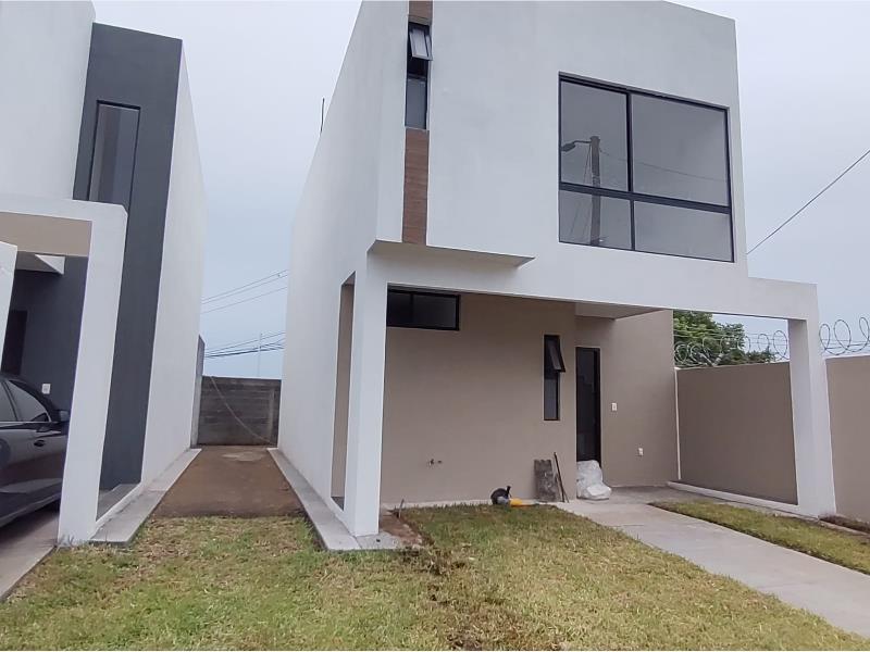 Casa en venta en Cumbres Residencial, Boca del Río — foto 1 de 38