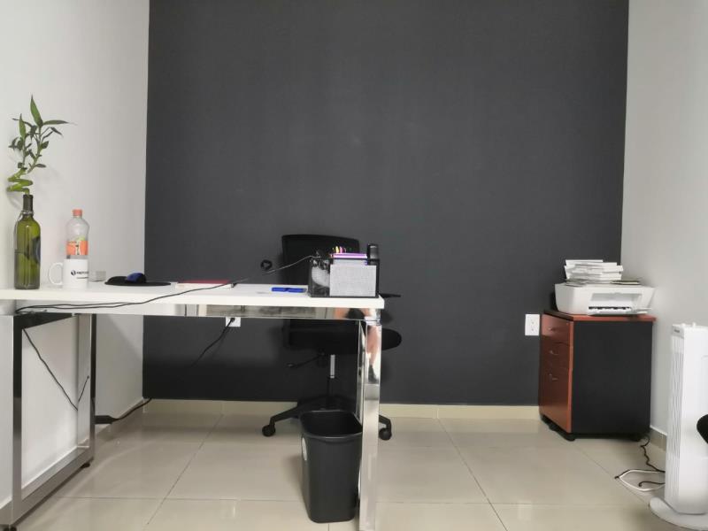 Oficina en renta en Puerta del Valle, Zapopan — foto 1 de 10