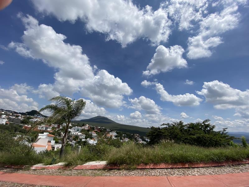 Terreno en venta en Vista Real y Country Club, Corregidora — foto 1 de 46