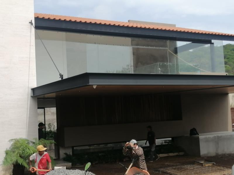 Casa en venta en Bosque Monarca, Morelia — foto 1 de 34