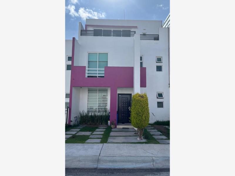 Casa en renta en Oyamel, Pachuca de Soto — foto 1 de 12