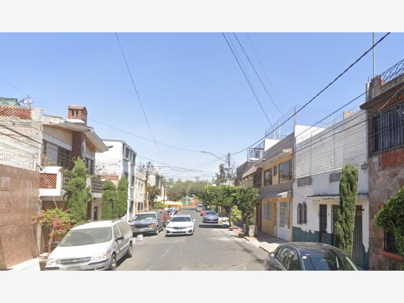 Casa en venta en Martires de Rio Blanco, Gustavo A. Madero — foto 1 de 4
