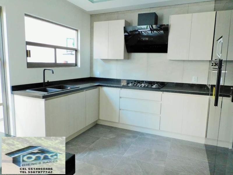 Casa en renta en Bosques de Tetlameya, Coyoacán — foto 1 de 3