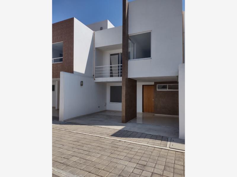 Casa en venta en Llanos Santa Maria, San Pedro Cholula — foto 1 de 17
