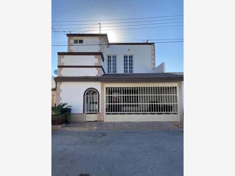 Casa en venta en Quintas Villa Nápoles, Gómez Palacio — foto 1 de 13