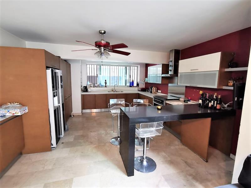 Casa en venta en Las Cumbres, Monterrey — foto 1 de 18