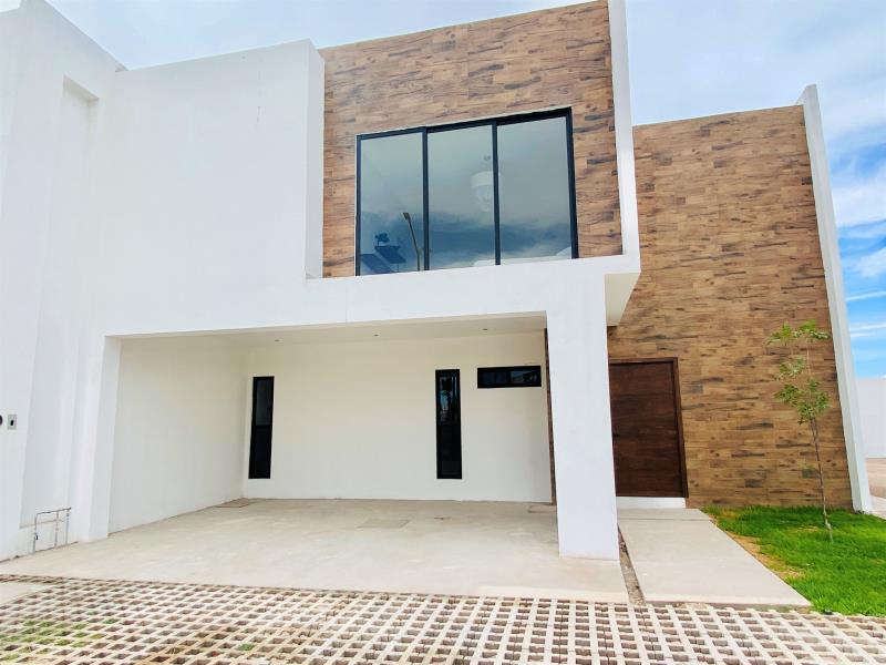 Casa en venta en Villas del Renacimiento, Torreón — foto 1 de 26