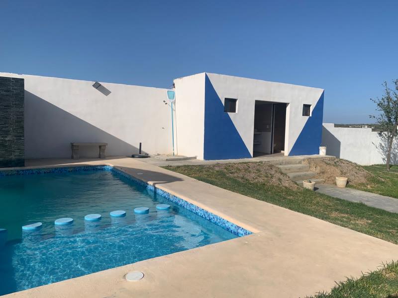 Quinta en venta en Montemorelos Centro, Montemorelos — foto 1 de 17