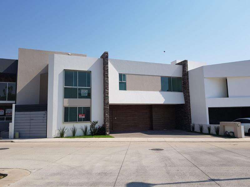 Casa en venta en Paseo del Parque, Morelia — foto 1 de 9
