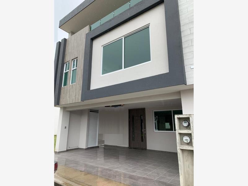 Casa en venta en Ex-Hacienda de Santa Teresa, San Andrés Cholula — foto 1 de 16