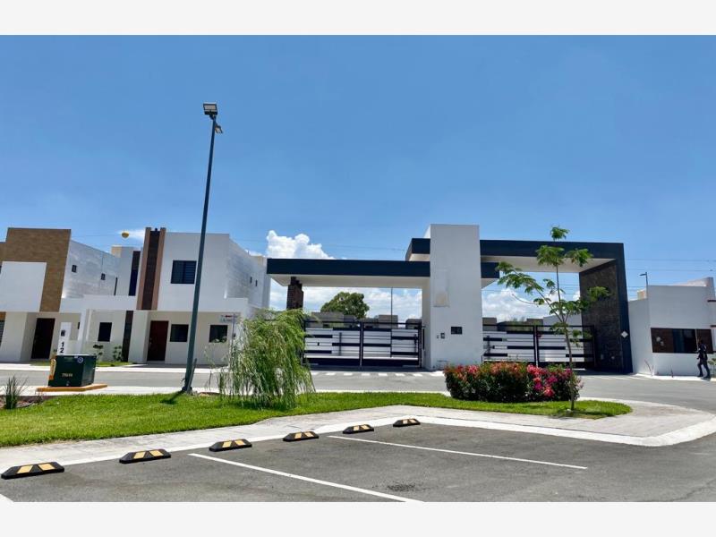 Casa en Venta en Lomas de las Etnias, Torreón, Coahuila de Zaragoza