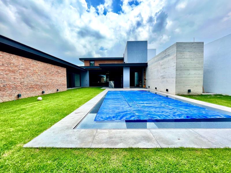 Casa en venta en Cumbres del Campestre, León — foto 1 de 30