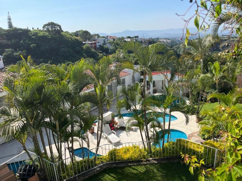 Casa en venta en Lomas de Tetela, Cuernavaca — foto 1 de 17