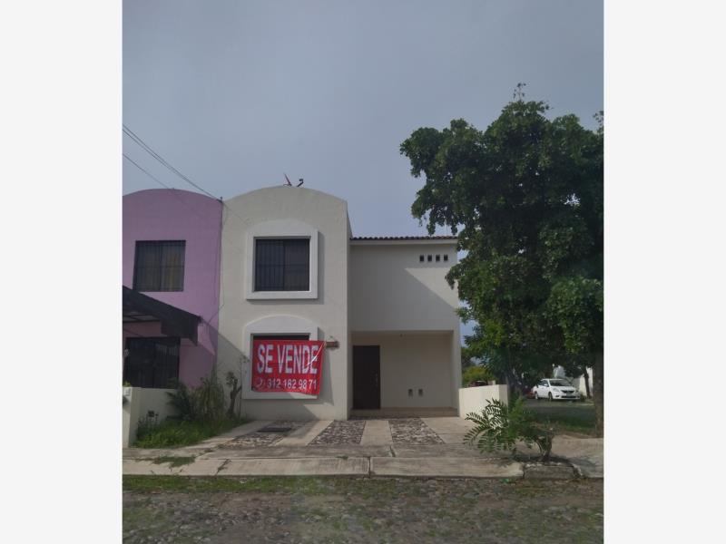 Casa en venta en El Centenario, Villa de Álvarez