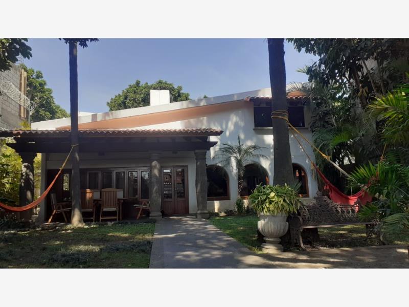 Casa en venta en Las Palmas, Cuernavaca — foto 1 de 29