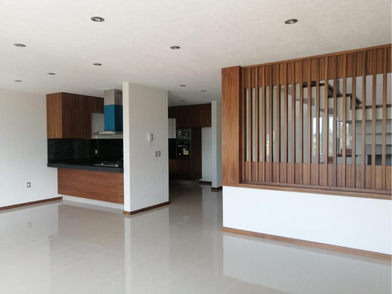 Casa en venta en Bosque Monarca, Morelia — foto 1 de 18