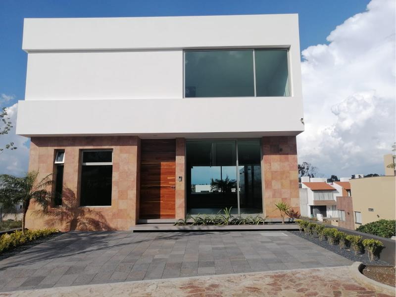 Casa en venta en Bosque Monarca, Morelia — foto 1 de 3