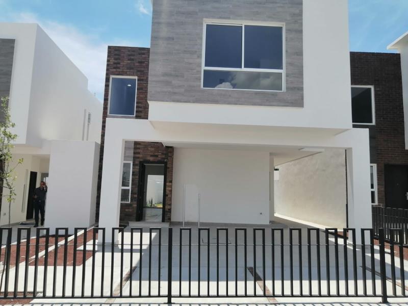 Casa en venta en Parques de la Cañada, Saltillo — foto 1 de 12