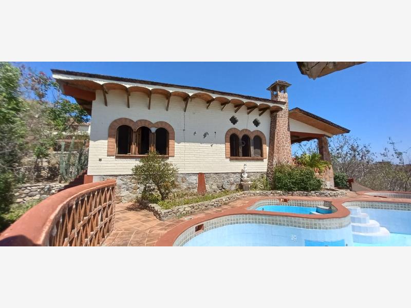 Casa en venta en El Faro, San Pedro Pochutla — foto 1 de 47