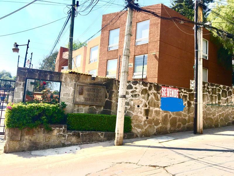 Casa en venta en San Juan Totoltepec, Naucalpan de Juárez — foto 1 de 22