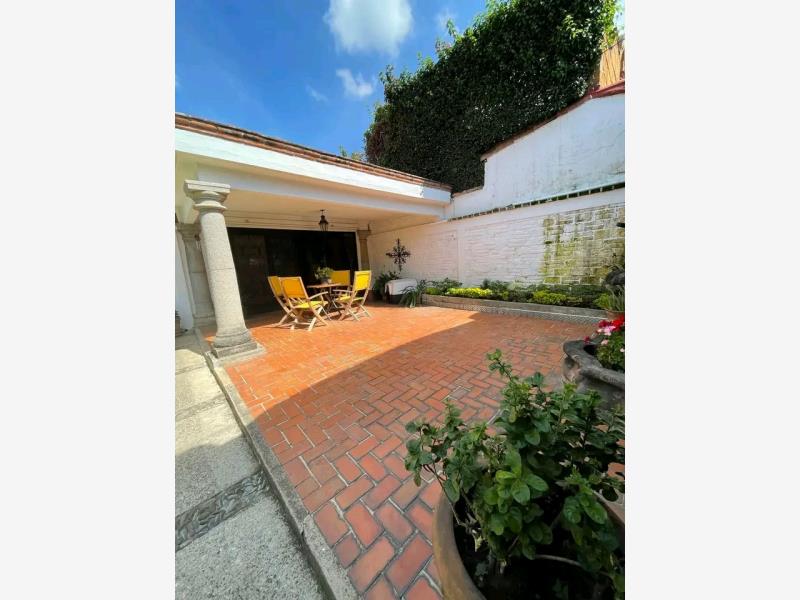 Casa en venta en Vista Hermosa, Cuernavaca — foto 1 de 27