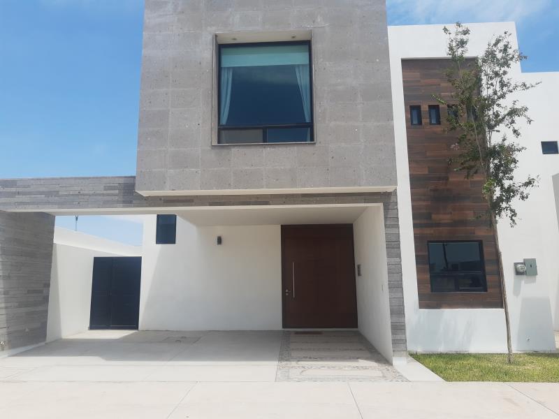 Casa en venta en La Toscana Residencial, Torreón — foto 1 de 23
