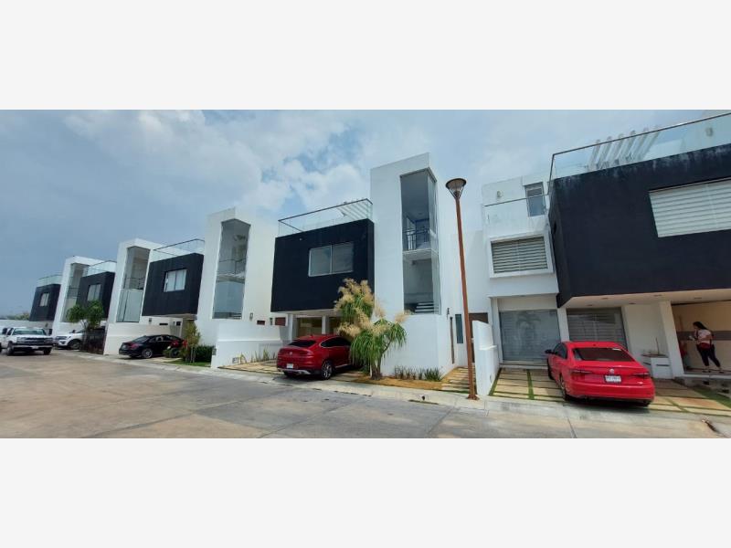 Casa en venta en Fraccionamiento Altos , Tuxtla Gutiérrez, Chiapas
