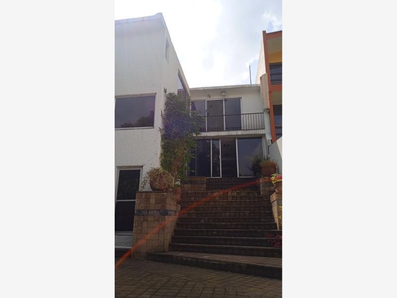 Casa en venta en La Herradura, Huixquilucan — foto 1 de 32