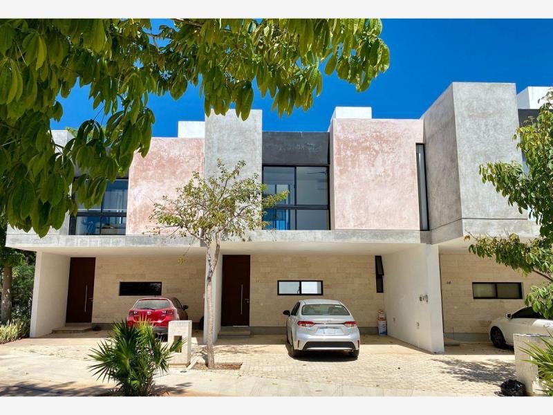 Casa en renta en Santa Gertrudis Copo, Mérida — foto 1 de 16