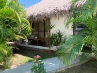 Quinta en renta en Los Tamarindos, Santa María Colotepec — foto 2 de 3