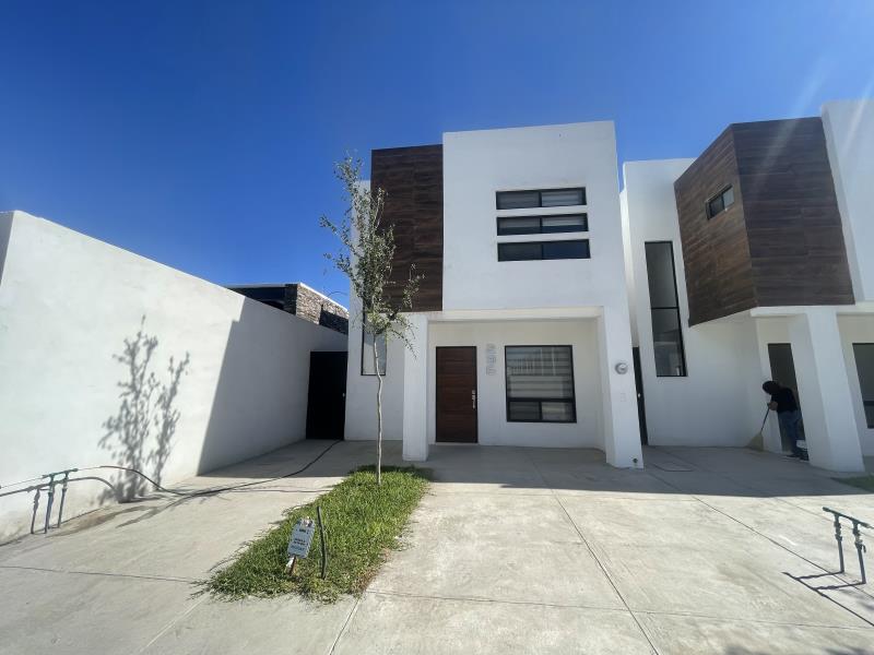 Casa en venta en Puerta de Hierro, Torreón — foto 1 de 14