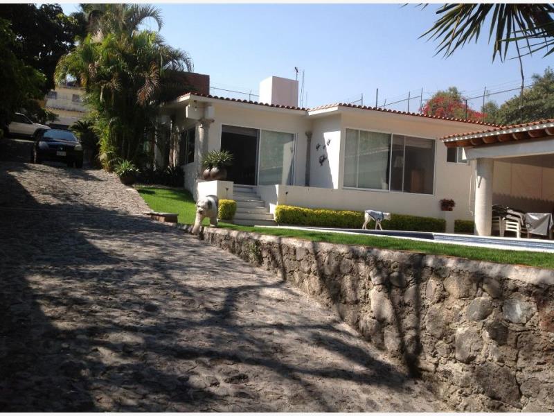 Casa en venta en Cuernavaca Centro, Cuernavaca — foto 1 de 17