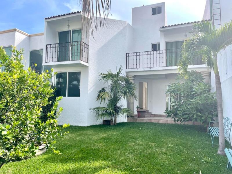 Casa en venta en Ahuatlán Tzompantle, Cuernavaca — foto 1 de 9