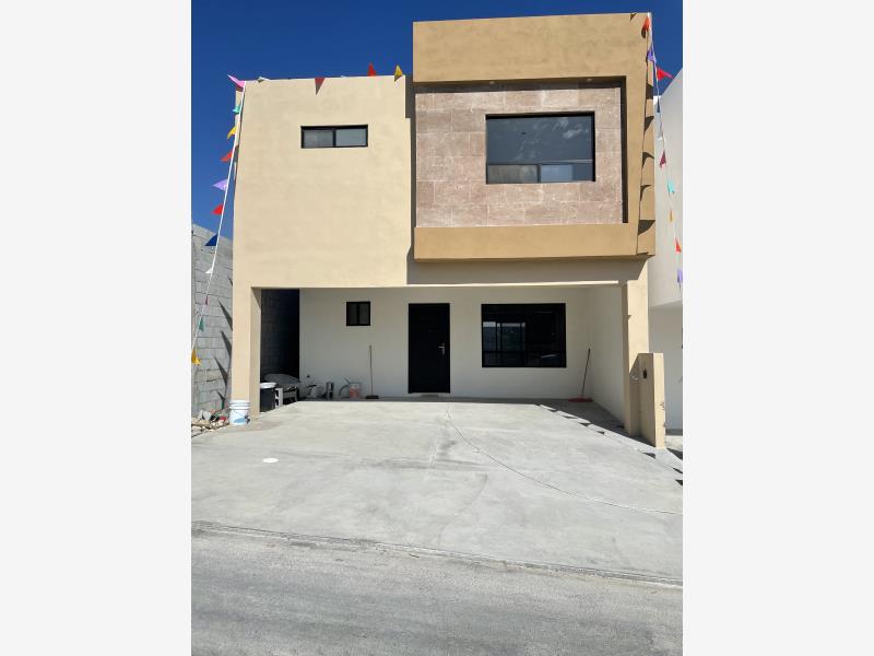 Casa en venta en San Vicente, Saltillo — foto 1 de 15