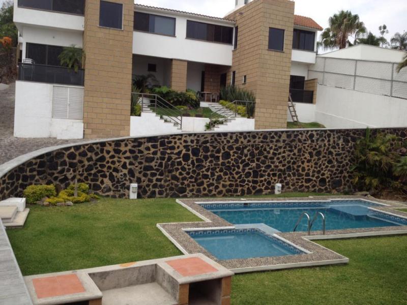 Casa en renta en Lomas de Cortes, Cuernavaca — foto 1 de 39