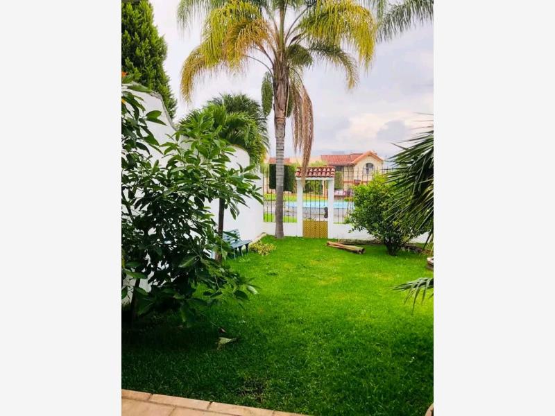 Casa en venta en Loma Bonita, Cuernavaca — foto 1 de 12
