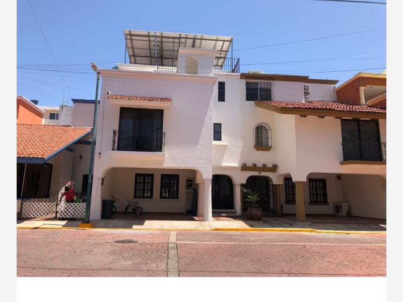 Casa en venta en Lindavista, Centro — foto 1 de 15