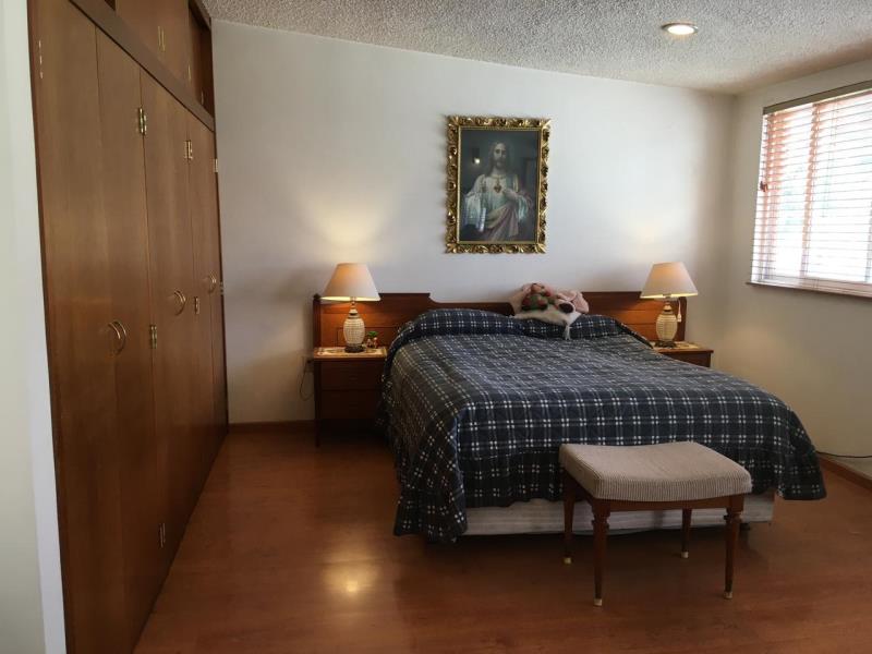 Casa en venta en Valle Dorado, Tlalnepantla de Baz — foto 1 de 13