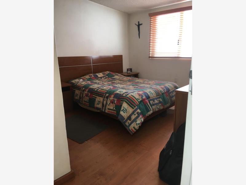 Casa en venta en Valle Dorado, Tlalnepantla de Baz — foto 1 de 13