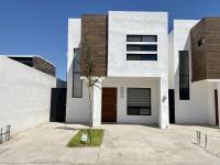 Casa en venta en Puerta de Hierro, Torreón — foto 1 de 17
