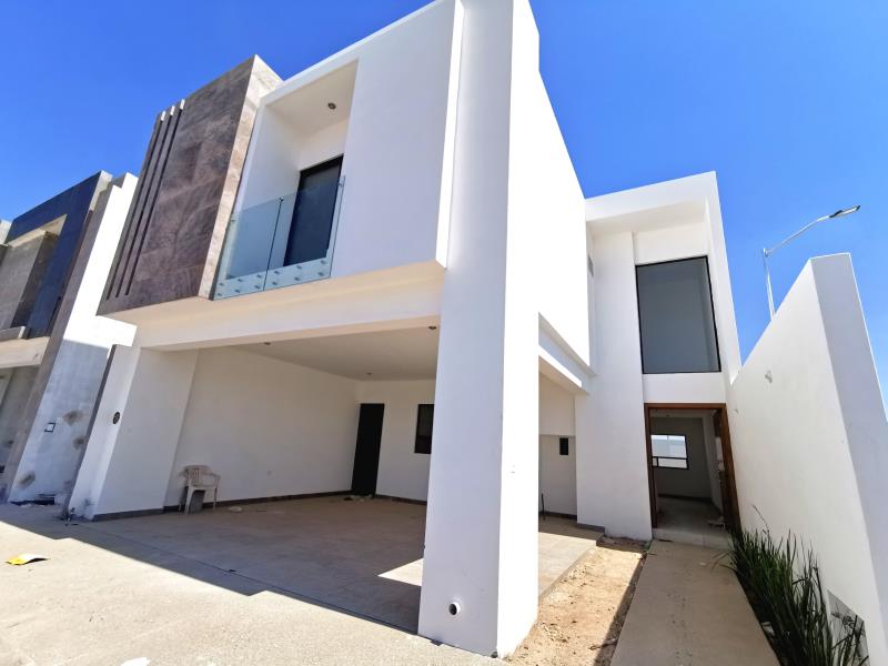 Casa en venta en Los Viñedos, Torreón — foto 1 de 27