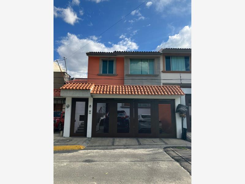 Casa en venta en Jardines Bellavista, Tlalnepantla de Baz — foto 1 de 22