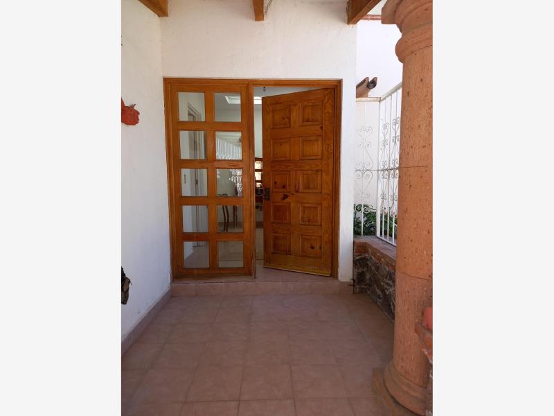 Casa en venta en Club de Golf Tequisquiapan, Tequisquiapan — foto 1 de 5