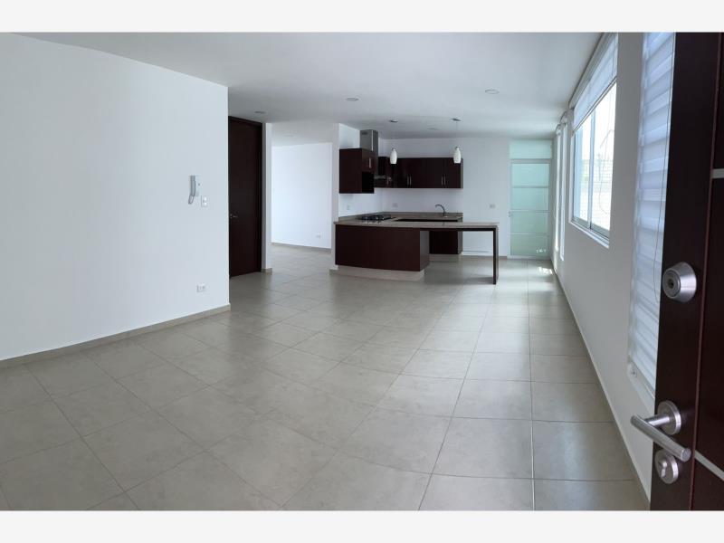 Departamento en venta en San Bernardino Tlaxcalancingo, San Andrés Cholula, Puebla