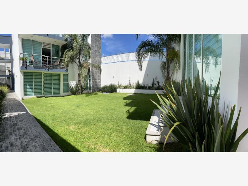 Departamento en venta en San Bernardino Tlaxcalancingo, San Andrés Cholula, Puebla