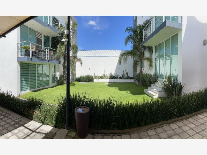 Departamento en venta en San Bernardino Tlaxcalancingo, San Andrés Cholula, Puebla